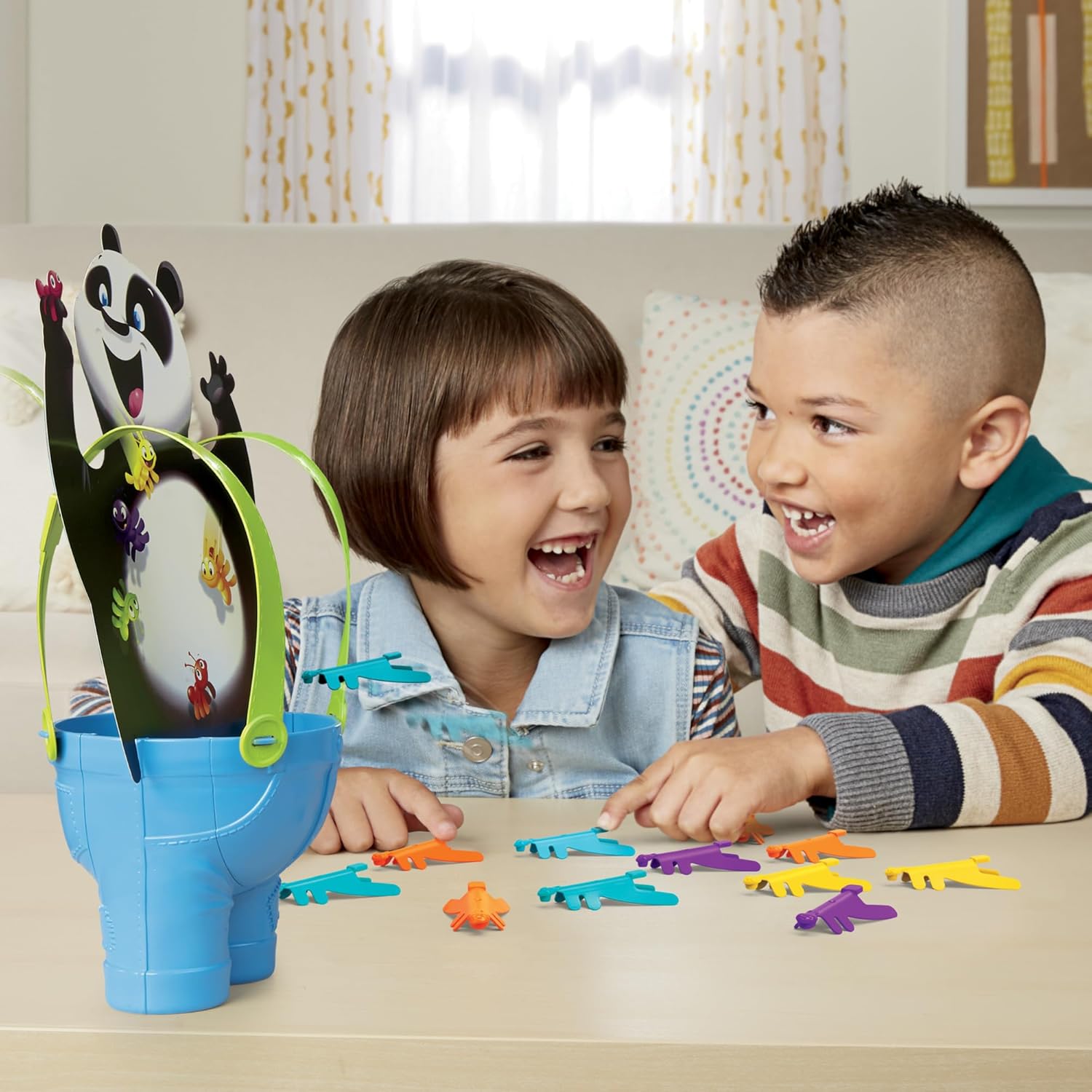 Hasbro_Gaming_Ants_in_The_Pants_Preschool_Game_for_Kids_Ages_3+,_Fun_Board_Game_for_2-4_Players_(Amazon_Exclusive)