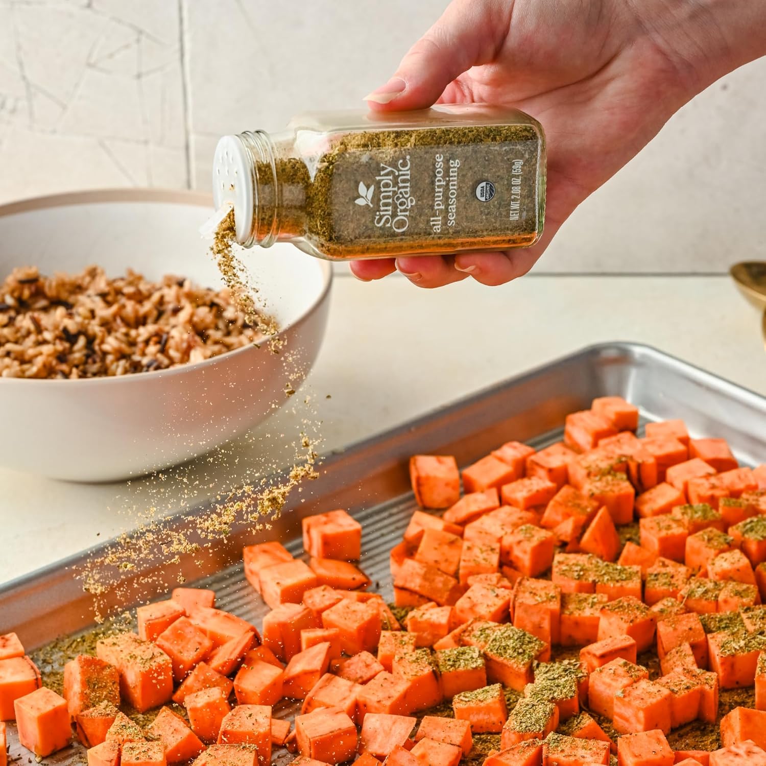 Simply_Organic_All-Purpose_Seasoning_Blend,_2.08_Ounce_Jar,_Great_on_Chicken,_Steak,_Beef_and_More