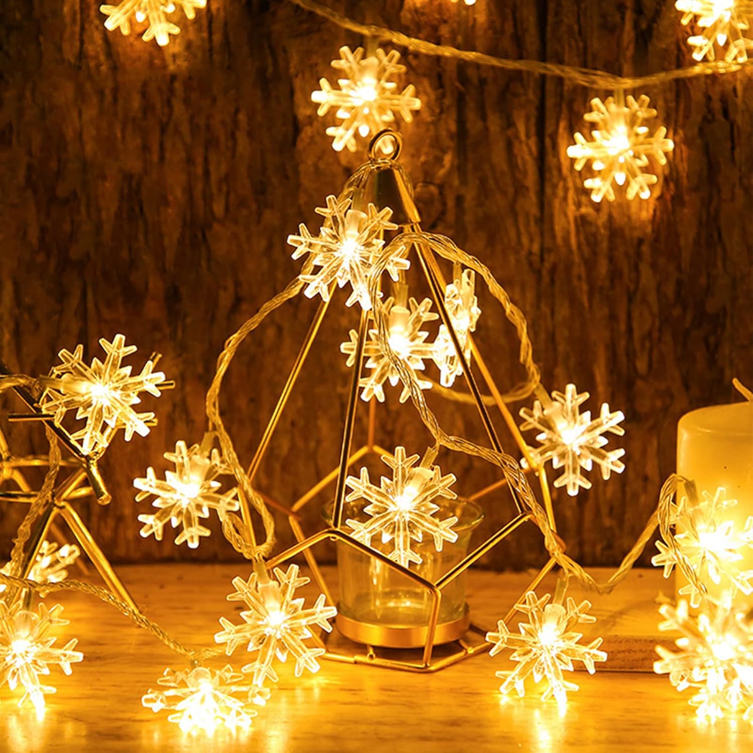 Snowflake_Lights,_20_Ft_40_LED_Battery_Operated_Christmas_String_Lights_Waterproof_Snowflake_Fairy_Lights_Indoor_Outdoor_for_Bedroom_Home_Patio_Garden_Party_Xmas_Tree_Decorations_Warm_White
