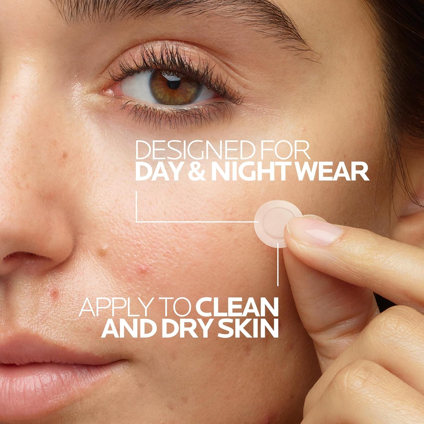 La_Roche-Posay_Effaclar_Multi-Target_Blemish_Patches,_Hydrocolloid_Pimple_Patches_For_Face_Shields,_Targets_&_Absorbs,_Suitable_Under_Makeup,_22_Patches,_12_Small_Size_&_10_Medium_Size