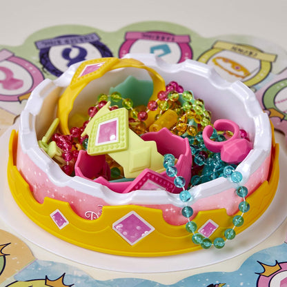 Hasbro_Gaming_Pretty_Pretty_Princess:_Edition_Board_Game_Featuring_Disney_Princesses,_Jewelry_Dress-Up_Game_for_Kids_Ages_5_and_Up,_for_2-4_Players_(Amazon_Exclusive)