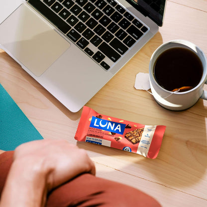 LUNA_Bar_-_Nutz_Over_Chocolate_Flavor_-_Gluten-Free_-_Non-GMO_-_7-9g_Protein_-_Made_with_Organic_Oats_-_Low_Glycemic_-_Whole_Nutrition_Snack_Bars_-_1.69_oz._(15_Count)