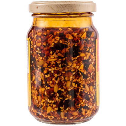 Cholula_Chili_Crisp_Sauce,_Chiles_&_Pepitas,_Crunchy_Topping_for_Tacos,_Tostadas,_Eggs,_Pizza_and_More,_8_oz