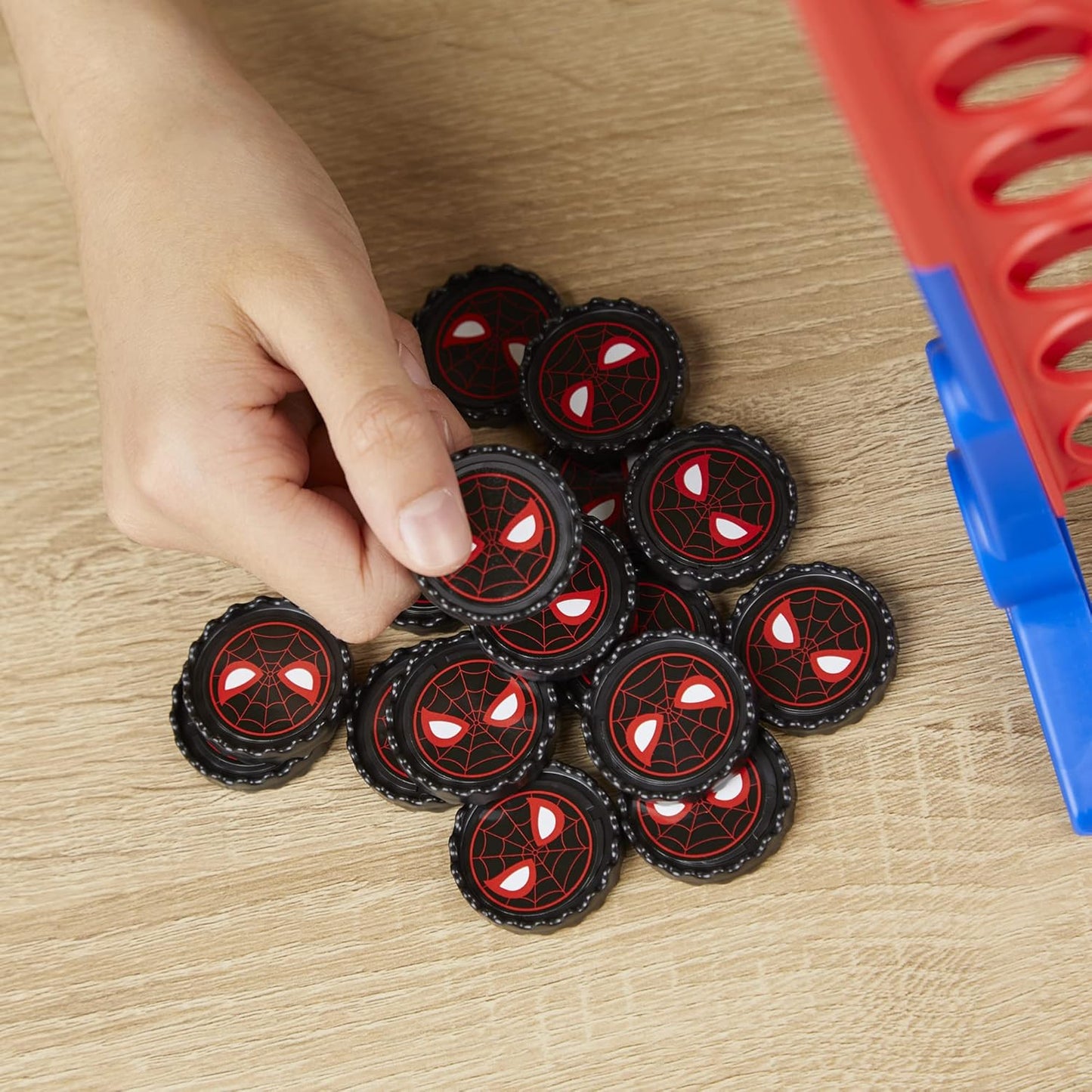 Hasbro_Gaming_Connect_4_Marvel_Spider-Man_Edition,_Strategy_Board_Game_for_2_Players,_Ages_6_and_Up_(Amazon_Exclusive)