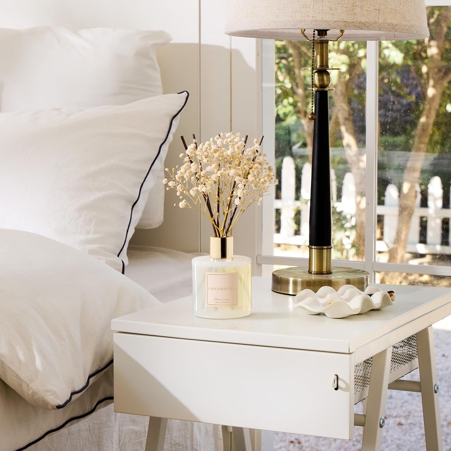 Reed_Diffuser_Set,_Clean_Linen_6.7_fl_oz_Scented_Diffuser_with_Sticks_Home_Fragrance_Reed_Diffuser_for_Bathroom_Shelf_Decor