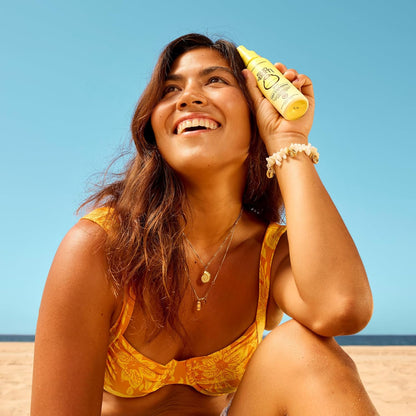 Sun_Bum_Lighten_and_Tone_Travel_Kit_-_Blonde_Hair_Lightener_and_Tone_Enhancer_-_Enhances_Hair_Color_and_Shine_while_Neutralizing_Brassy_Tones_-_UV_Protecting_-_Vegan_and_Cruelty_Free_(4_oz,_1.5_fl_oz)