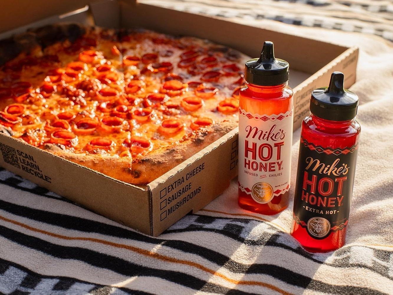 Mike's_Hot_Honey,_America's_#1_Brand_of_Spicy_Honey_Infused_with_Chili_Peppers,_Certified_Kosher,_Gluten-Free,_Paleo-Friendly,_Sweet_Heat,_Perfect_for_Sauce_Lovers_(10oz_Bottle,_1_Pack)