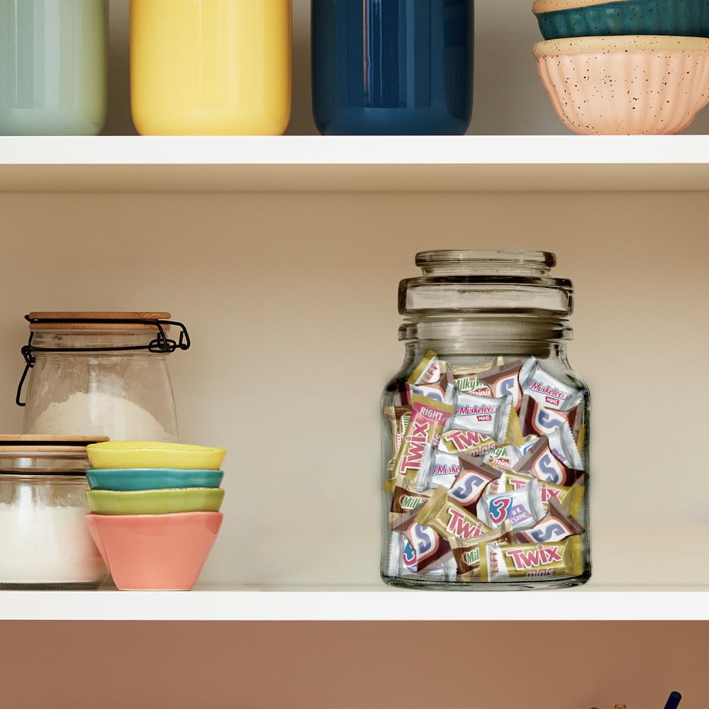 SNICKERS,_TWIX,_MILKY_WAY_&_3_MUSKETEERS_Minis_Milk_Chocolate_Candy_Bars_Variety_Pack,_Sharing_Size,_8.31_Oz_Bag