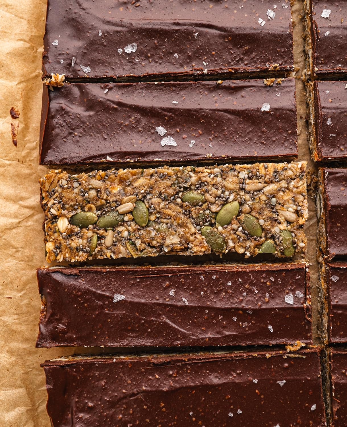 Yupik_Raw_Pumpkin_Seeds,_No_Shell,_1_lb_(16_oz),_GMO-Free,_Gluten-Free,_Kosher,_Shelled_Pepitas,_Salt-Free,_Oil-Free,_Plant-Based_Protein,_Source_of_Fiber,_Healthy_Snacks,_Ideal_for_Baking_&_Topping