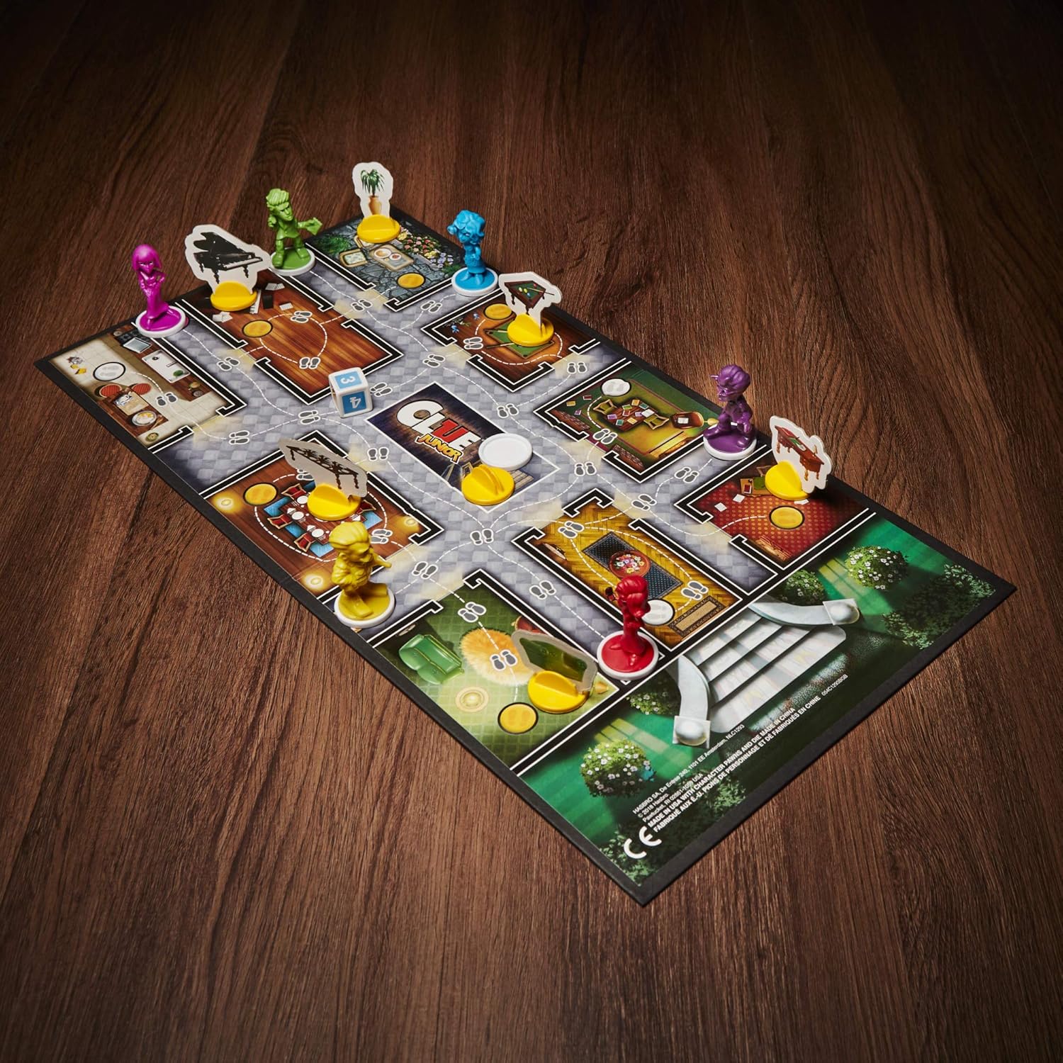 Hasbro_Gaming_Clue_Junior_Board_Game_for_Kids_Ages_5_and_Up,_Case_of_The_Broken_Toy,_Classic_Mystery_Game_for_2-6_Players