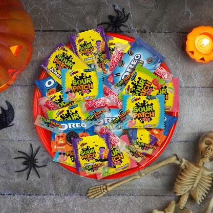 SOUR_PATCH_KIDS_Original_&_Watermelon_Halloween_Candy_Variety_Pack,_Bulk_Candy,_40_Trick_or_Treat_Bags