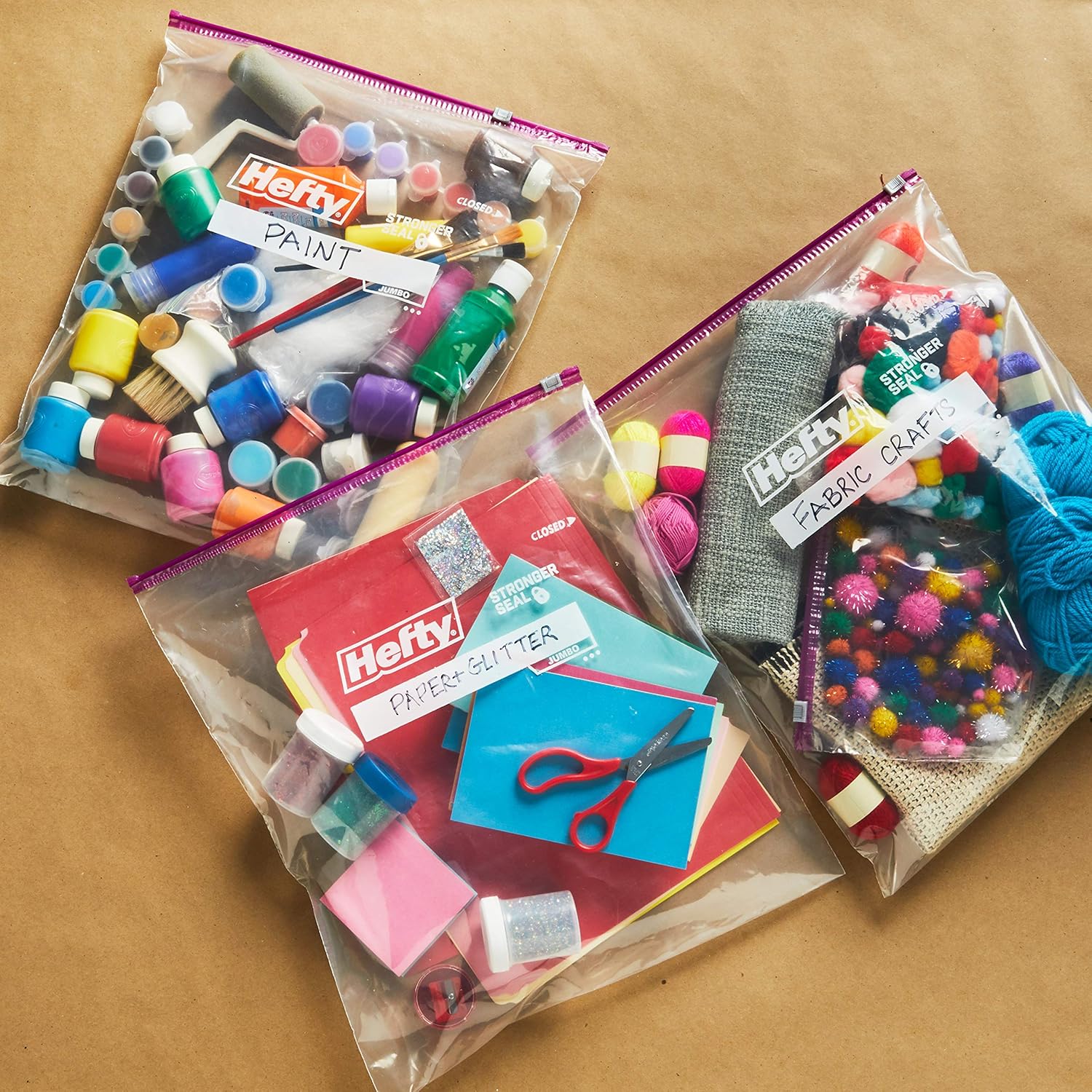 Hefty_Slider_Jumbo_Storage_Bags,_2.5_Gallon_Size,_3_Boxes_of_15_Bags_(45_Total)