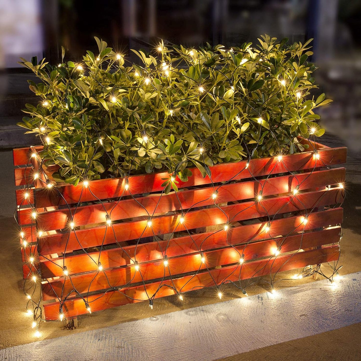 Lomotech_Christmas_Net_Lights_-_6ft_x_4ft_150_Count_Incandescent_Mesh_Lights,_Connectable_UL_Certified_Waterproof_Bushes_for_Christmas,_Trees,_Shrubs,_Garden_Outdoor_Decorations_(Warm_White)