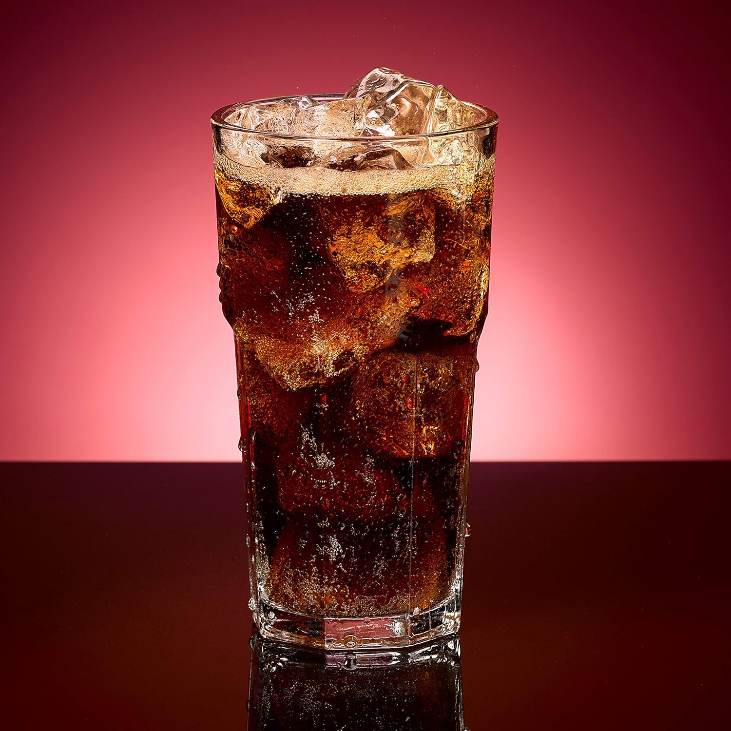 Dr_Pepper_Strawberries_and_Cream_Soda,_12_fl_oz_cans,_12_Pack