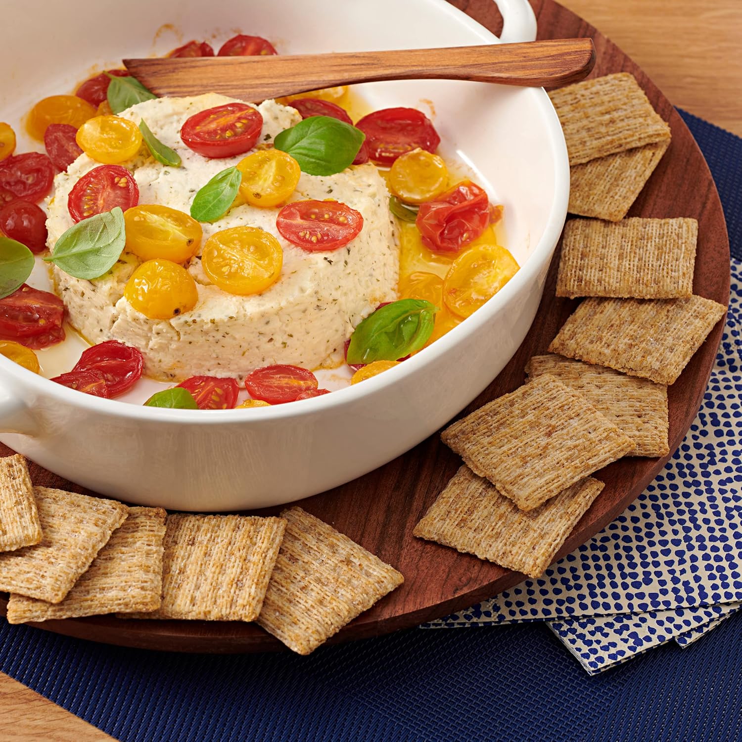 Triscuit_Original_Whole_Grain_Wheat_Crackers,_Vegan_Crackers,_Healthy_Snacks,_Lunch_Snacks,_8.5_oz