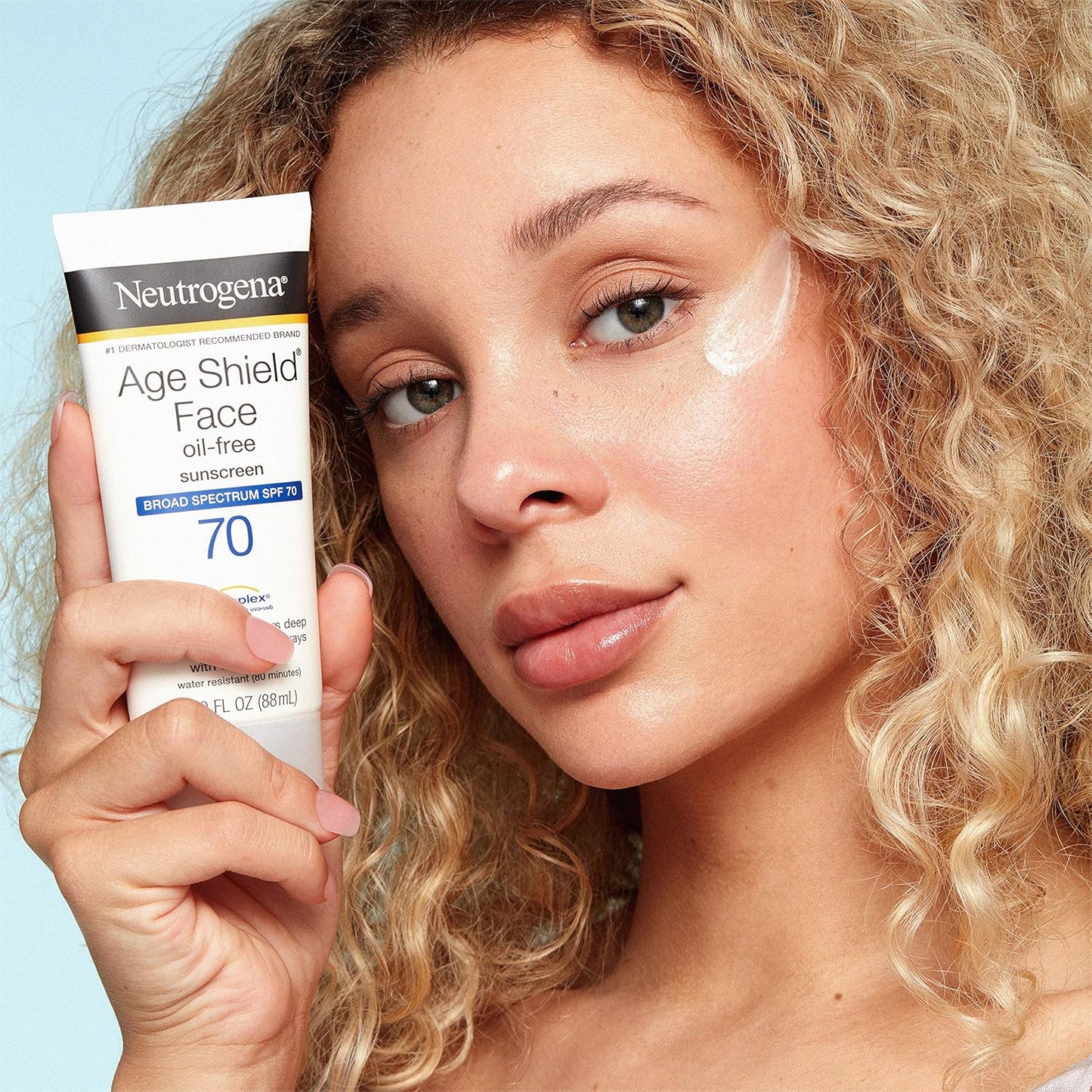 Neutrogena_Age_Shield_Face_Oil-Free_Sunscreen_Lotion_with_Broad_Spectrum_SPF_70,_Non-Comedogenic_Moisturizing_Sunscreen_to_Help_Prevent_Signs_of_Aging,_PABA-Free,_3_fl._oz.