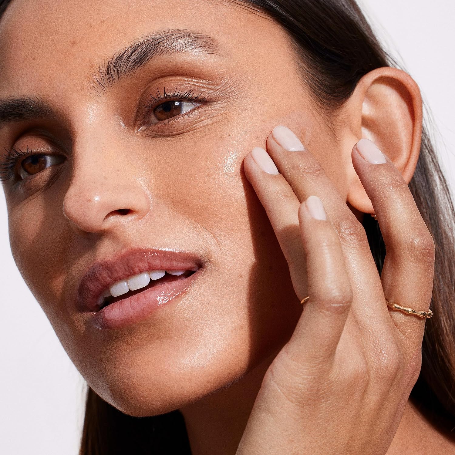 Neutrogena_Purescreen+_Tinted_Sunscreen_for_Face_with_SPF_30,_Broad_Spectrum_Mineral_Sunscreen_with_Zinc_Oxide_and_Vitamin_E,_Water_Resistant,_Fragrance_Free,_Medium,_1.1_fl_oz