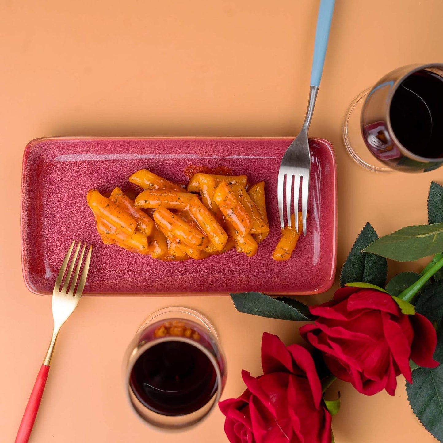 Yopokki_Instant_Tteokbokki_Cup_Korean_Street_food_Topokki_Rice_Cake_-_Quick_&_Easy_to_Prepare