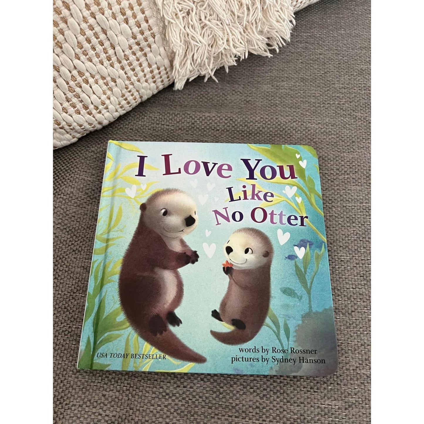 I_Love_You_Like_No_Otter:_A_Funny_and_Sweet_Board_Book_(Punderland)