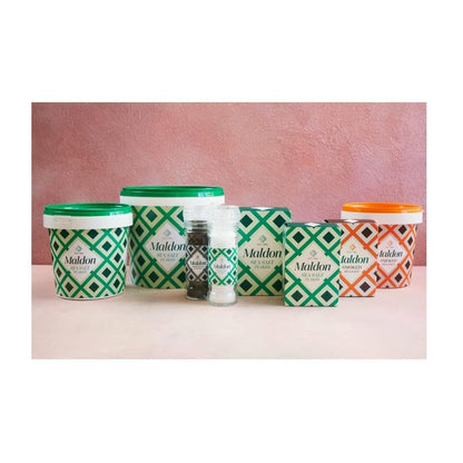 Sea_Salt_Flakes,_8.5_oz_(240_g),_Kosher,_Natural,_Handcrafted,_Gourmet,_Pyramid_Crystals_(Packaging_May_vary)