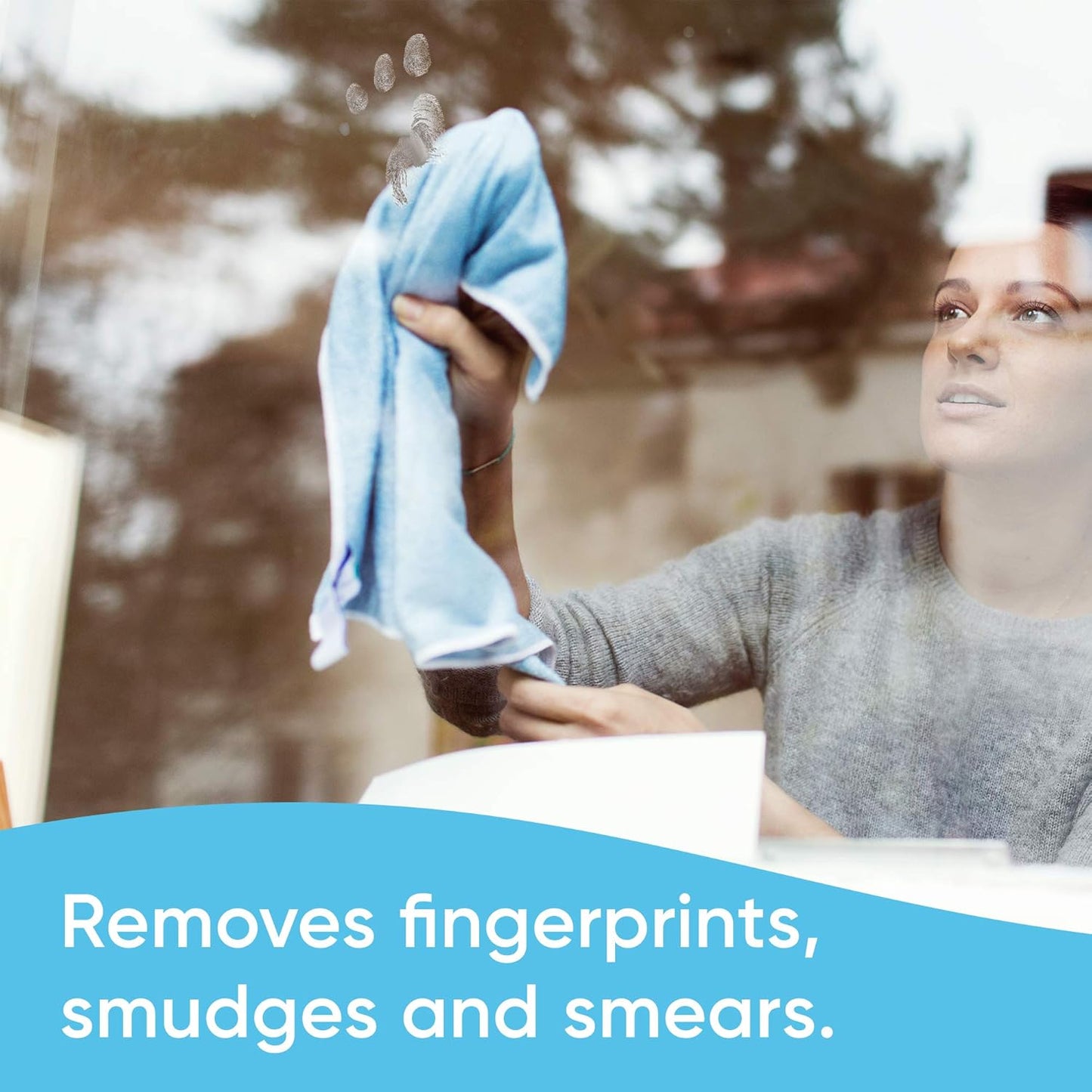 Windex_Glass_and_Window_Cleaner_Spray_Bottle,_Bottle_Made_from_100%_Recycled_Plastic,_Surface_Cleaning_Spray,_Original_Blue_Scent,_23_Fl_Oz_(Pack_of_2)