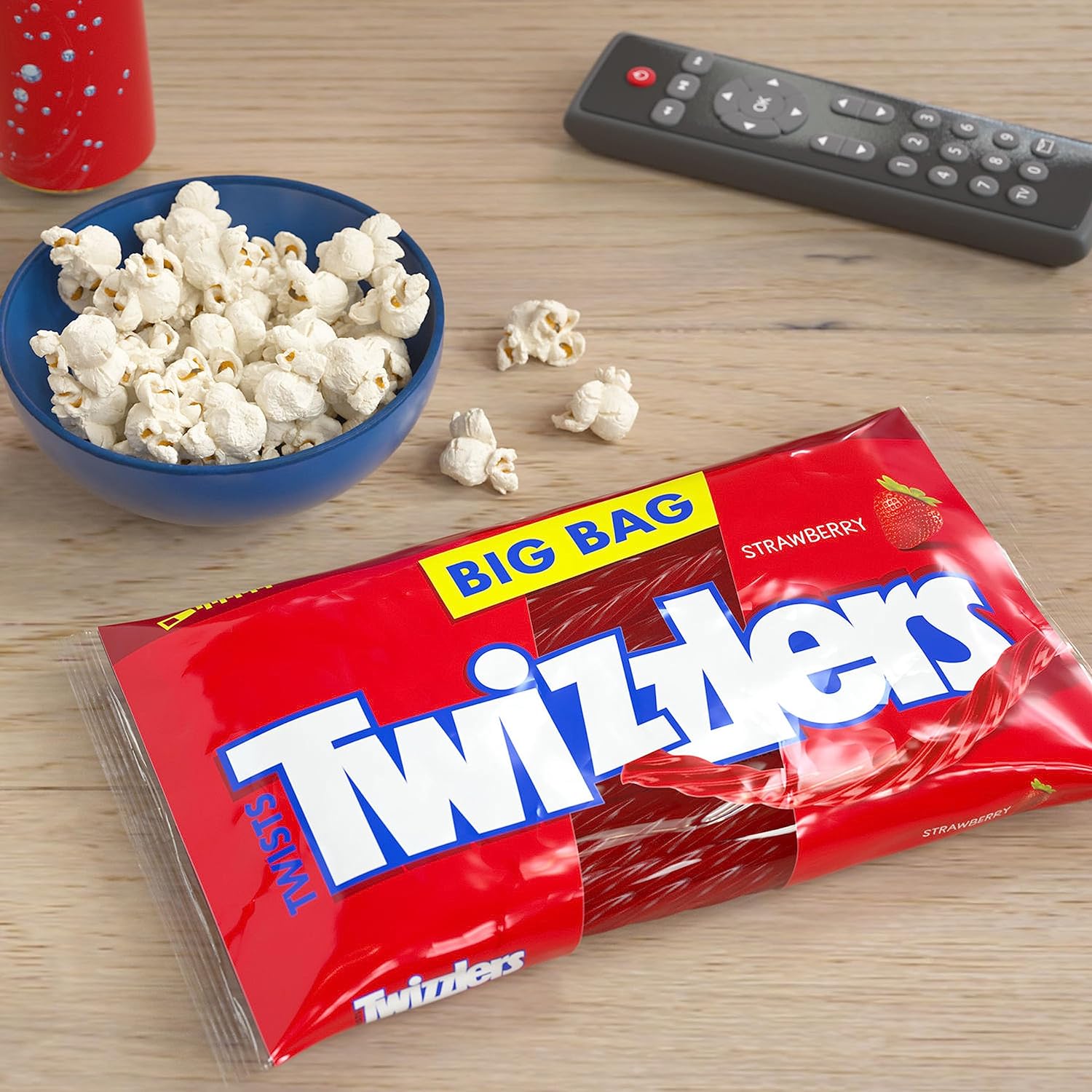 TWIZZLERS_Twists_Strawberry_Flavored_Licorice_Style,_Low_Fat_Candy_Big_Bag,_32_oz_Sweet_Snack_Bonbon_Corn_Chewy