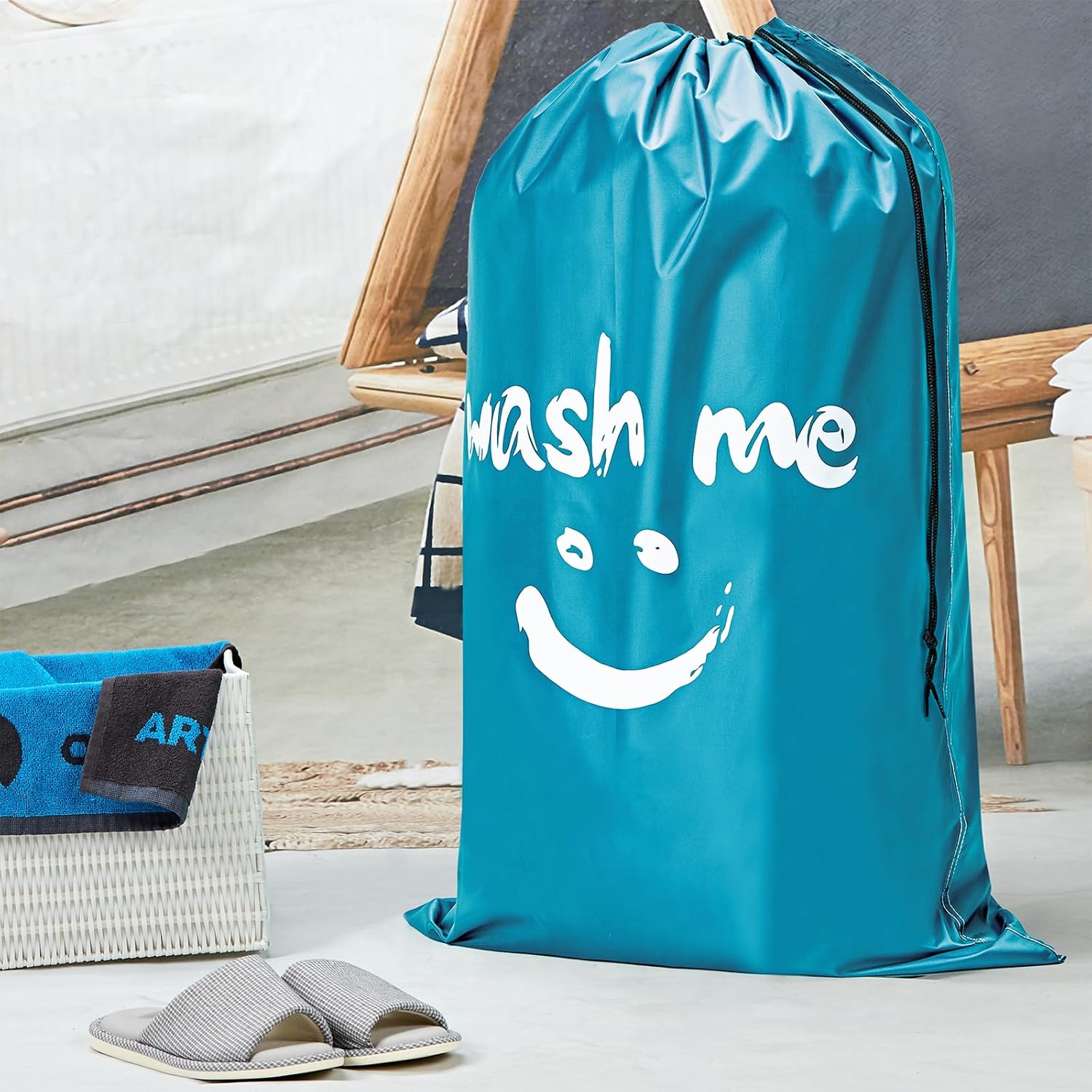 HONEST_XL_Wash_Me_Travel_Laundry_Bag,_Dirty_Clothes_Bag,_Large_Enough_to_Hold_Clothes,_Easily_Fits_Laundry_Basket_or_Laundry_Insulation_Bag